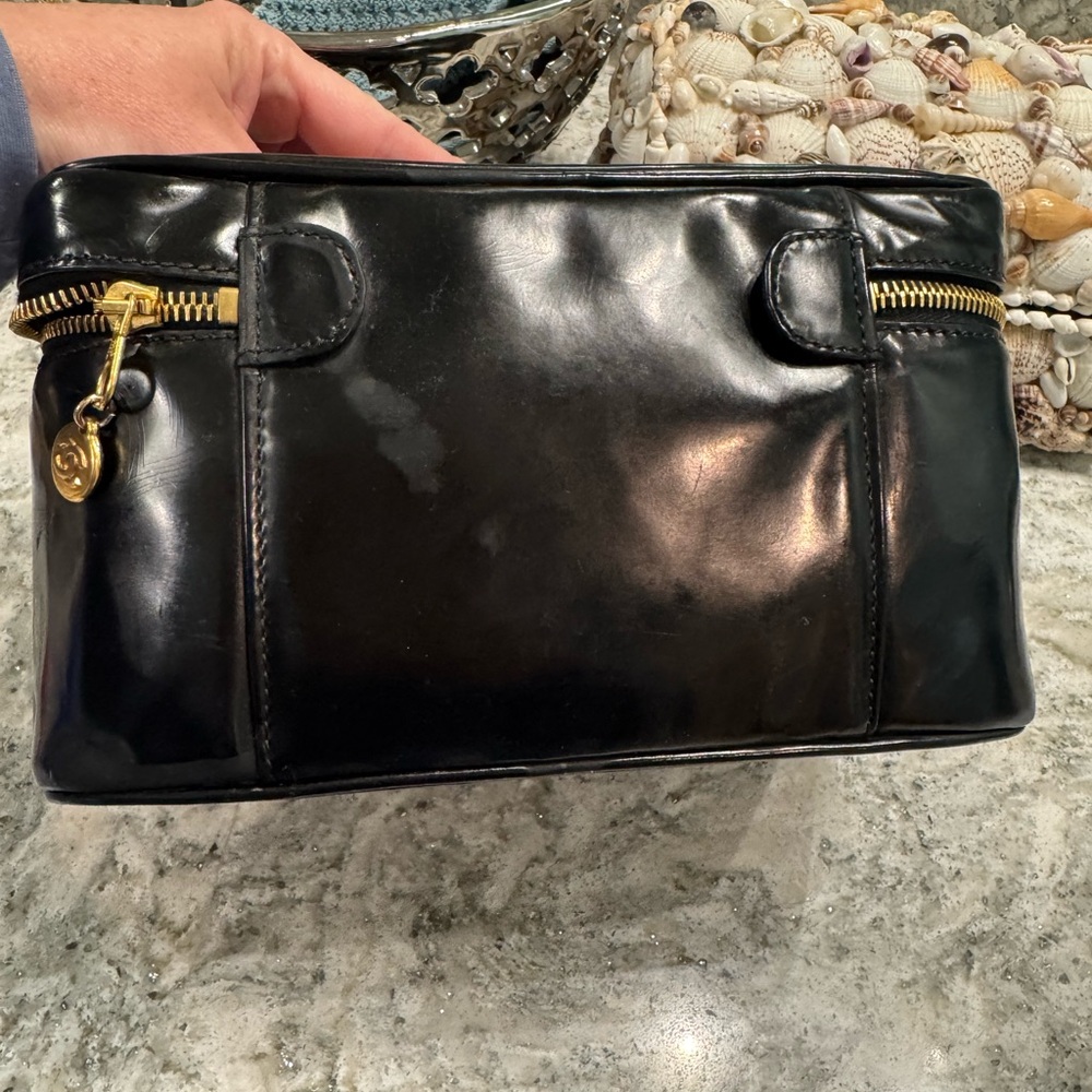 Vintage Chanel Patent Leather Makeup Vanity Bag - Picture 3 of 11